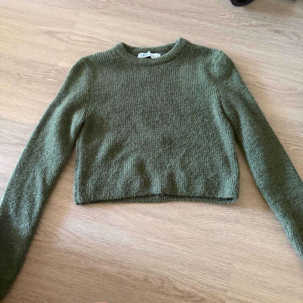 Zara cropped sweater